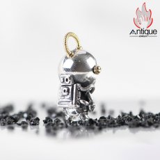 画像5: Antique Jewelry 宇宙飛行士ネックレス、ビンテージデザイン、スペースマン・宇宙飛行士・アストロノーツ・ペンダント、ファッションアイテム、男女兼用 (5)