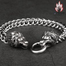 画像2: Antique Jewelry 欧米風 双獅子の頭のチタンスチールブレスレット 男性用 ドラゴンボーンチェーン、個性的な独身者向けアクセサリー、バイクスタイル (2)