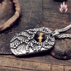 画像4: Antique Jewelry レトロ 虎眼石 軍牌 ネックレス チタン鋼 オリジナル 覇気 魔 パンク ペンダント アクセサリー (4)