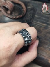 画像6: Antique Jewelry ダークスカルリング サイバーパンク 道化骸骨 チタンスチール 欧米 レトロ 男性用 個性 ロック指輪 (6)