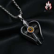 画像3: Antique Jewelry 堕天使 十字架ペンダント 悪魔の目 個性 ヒップホップ メンズネックレス チタン鋼 パンク ファッションペンダント アクセサリー (3)