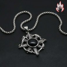 画像3: Antique Jewelry ブラックパール 船舵 ネックレスレ レトロ 個性 黒瑪瑙ペンダント チタン鋼 パンク メンズ セーターネックレスレ アクセサリー (3)