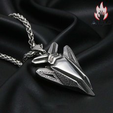 画像2: Antique Jewelry オリジナル ステルス戦闘機 個性ネックレス チタン鋼 キールチェーン レトロ 学生 メンズペンダント アクセサリー (2)