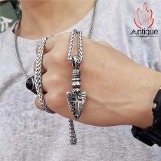 画像7: Antique Jewelry 欧米 聖銃 聖槍 運命の槍 Spear of Destiny ネックレ スチタン鋼 十字架 レトロ パンク メンズ レディース ヒップホップ ペンダント アクセサリー (7)