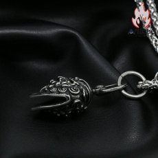 画像4: Antique Jewelry レトロ ライオン 山の神 魔除け 鈴 ペンダント 両面 チタン鋼 個性ネックレス ペンダント アクセサリー (4)