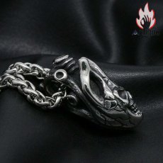 画像3: Antique Jewelry パンク ドクロ 悪魔のハート ネックレス ファッション ヒップホップ チタン鋼 欧米男女 ペンダント セーターチェーン アクセサリー (3)