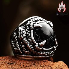 画像4: Antique Jewelry 蛇のようなドラゴンクロー・ブラックオニキス・チタンスチールリング　ビンテージで個性的、時代を超越した指輪 (4)