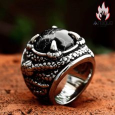 画像5: Antique Jewelry 蛇のようなドラゴンクロー・ブラックオニキス・チタンスチールリング　ビンテージで個性的、時代を超越した指輪 (5)