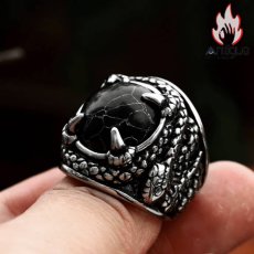 画像6: Antique Jewelry 蛇のようなドラゴンクロー・ブラックオニキス・チタンスチールリング　ビンテージで個性的、時代を超越した指輪 (6)