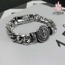 画像3: Antique Jewelry ヨーロッパとアメリカ風 ヴィンテージな丸いプレートと錨の組み合わせ チタンスチールブレスレット 色落ちしない 個性的なブレスレット (3)