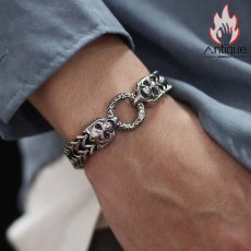 画像9: Antique Jewelry ヨーロッパとアメリカのヴィンテージな太いチタンスチールダブルストランドチェーン アクセサリー 個性的なパンク風ダブルスカルブレスレット (9)