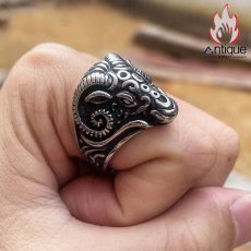 画像7: Antique Jewelry パンク風 アンテロープ ファッションチタン鋼リング、男性用、高級感があり、色あせしないアクセサリー (7)