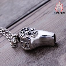 画像3: Antique Jewelry S925シルバー ビンテージヨーロピアン スタッズスカル&五角星七星ペンダントネックレス+ホイッスル (3)