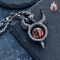 画像3: Antique Jewelry ビンテージなルシファー悪魔の目ペンダント メンズの個性的なチタンスチール製ネックレス、すべてのスタイルに合う毛糸のチェーン (3)