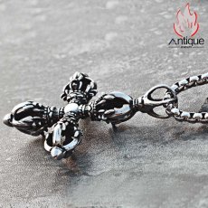 画像13: Antique Jewelry タイのレトロなクロス金剛杵ペンダントネックレス　個性的なメンズアクセサリー、チタンスチール製のネックレスで粋に決める (13)