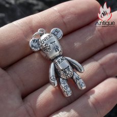 画像8: Antique Jewelry S925銀のヴァイオレントなクマのペンダント、男女兼用の個性的なネックレス、百搭なセーターチェーン (8)