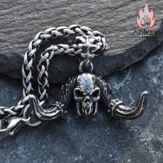 画像2: Antique Jewelry 悪魔サタンのデビルヘッドペンダント メンズ用ヴィンテージ風チタンスチール製パンク風個性的なネックレス (2)