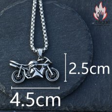 画像16: Antique Jewelry 個性的なバイクペンダント 男性用 チタンスチールネックレス 百搭で毛糸の首かけにもピッタリなヒップホップアクセサリー (16)