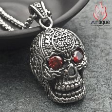 画像5: Antique Jewelry 欧米風 花彫りスカルチタンスチールネックレス 男性用 レトロで個性的なペンダントで、パンクスタイルにも合わせやすい男性アクセサリー (5)