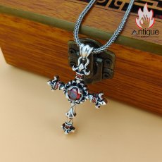 画像4: Antique Jewelry S925シルバー パーソナリティ ビンテージ レッドジルコン十字架ペンダントネックレス レアデザインファッション (4)